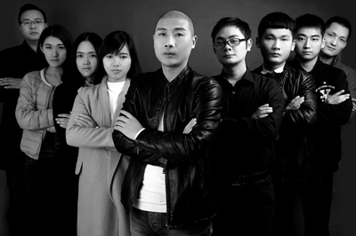 雅尔居地毯设计师合照